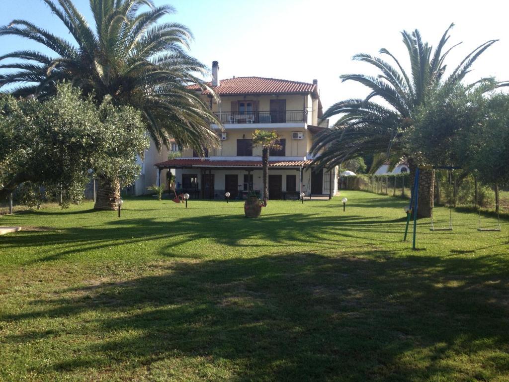 פוליכרונו Villa Maria מראה חיצוני תמונה