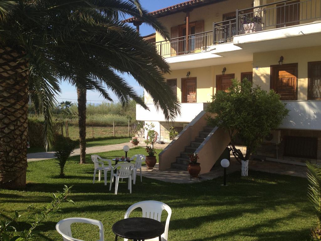 פוליכרונו Villa Maria מראה חיצוני תמונה